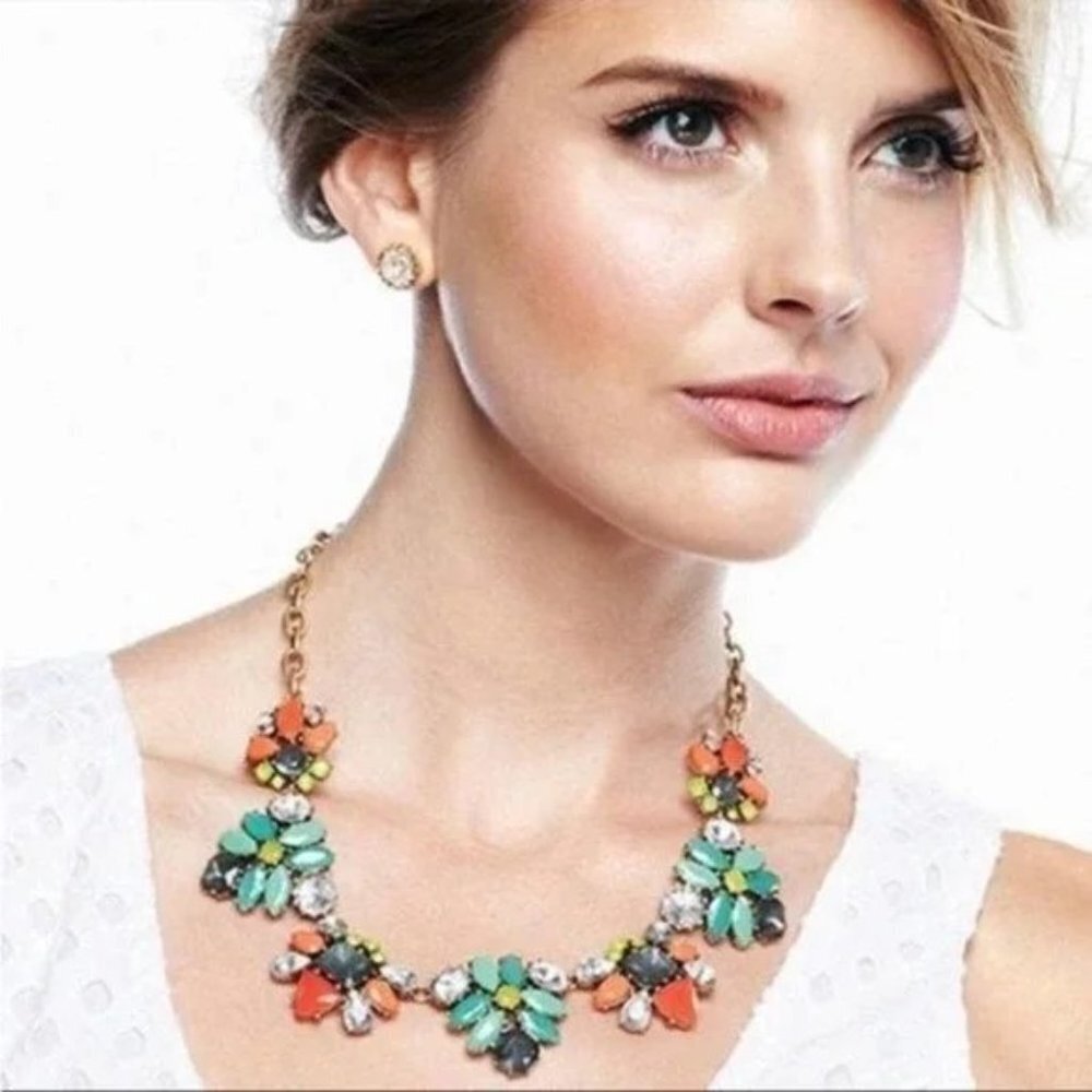 Stella & Dot Teal Coral & Crystal Elodie Necklace & Earrings Set (2 items)